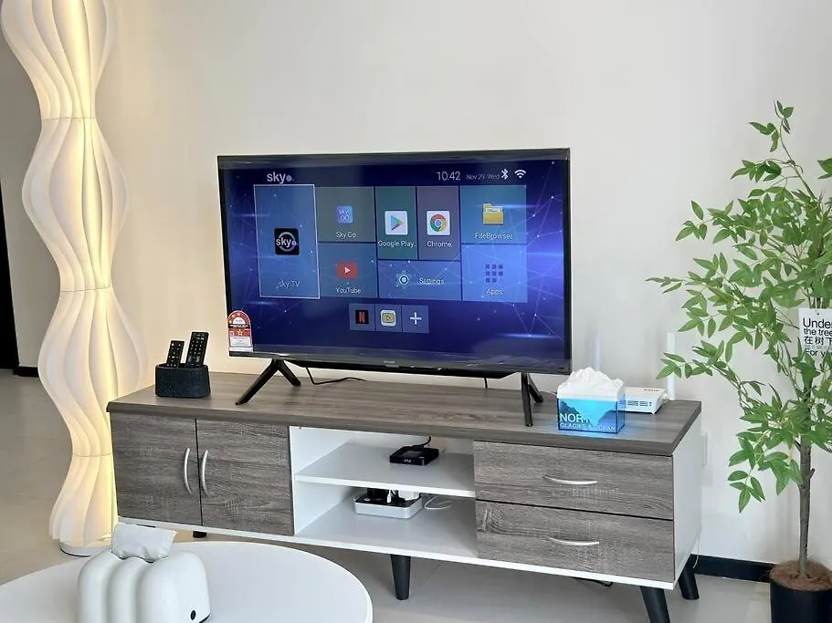 Georgetown Modern Stylish Urban 3Br, Infinitypool With Seaview, 3 Queen Bed Jelutong 0*,  Malaysia