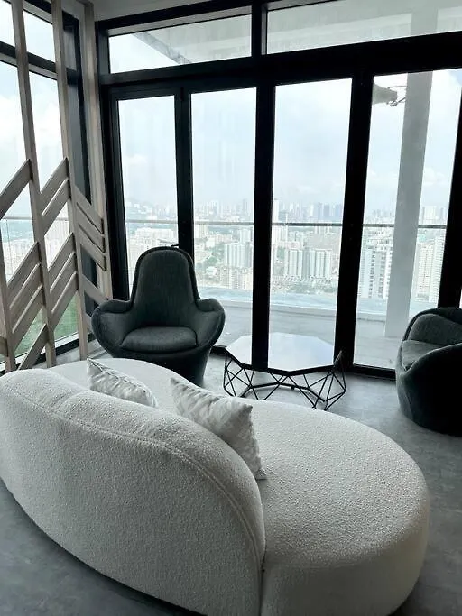 Georgetown Modern Stylish Urban 3Br, Infinitypool With Seaview, 3 Queen Bed Jelutong Apartment