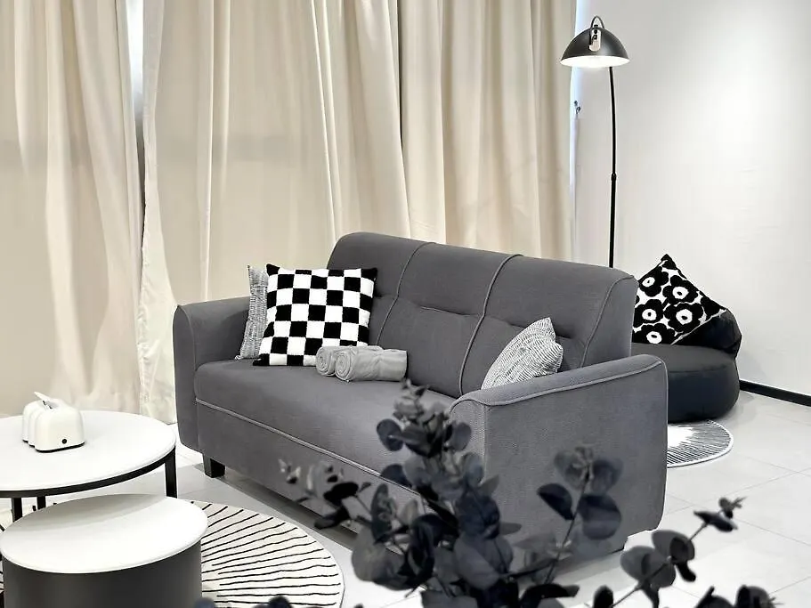 Georgetown Modern Stylish Urban 3Br, Infinitypool With Seaview, 3 Queen Bed Jelutong